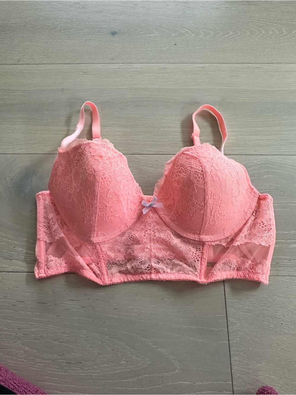 Victoria’s Secret Peach Lace Demi dream Angels Balconette Bra Size 36C